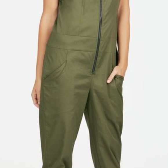 Project Runway Jumpsuit - Picture 7 of 8